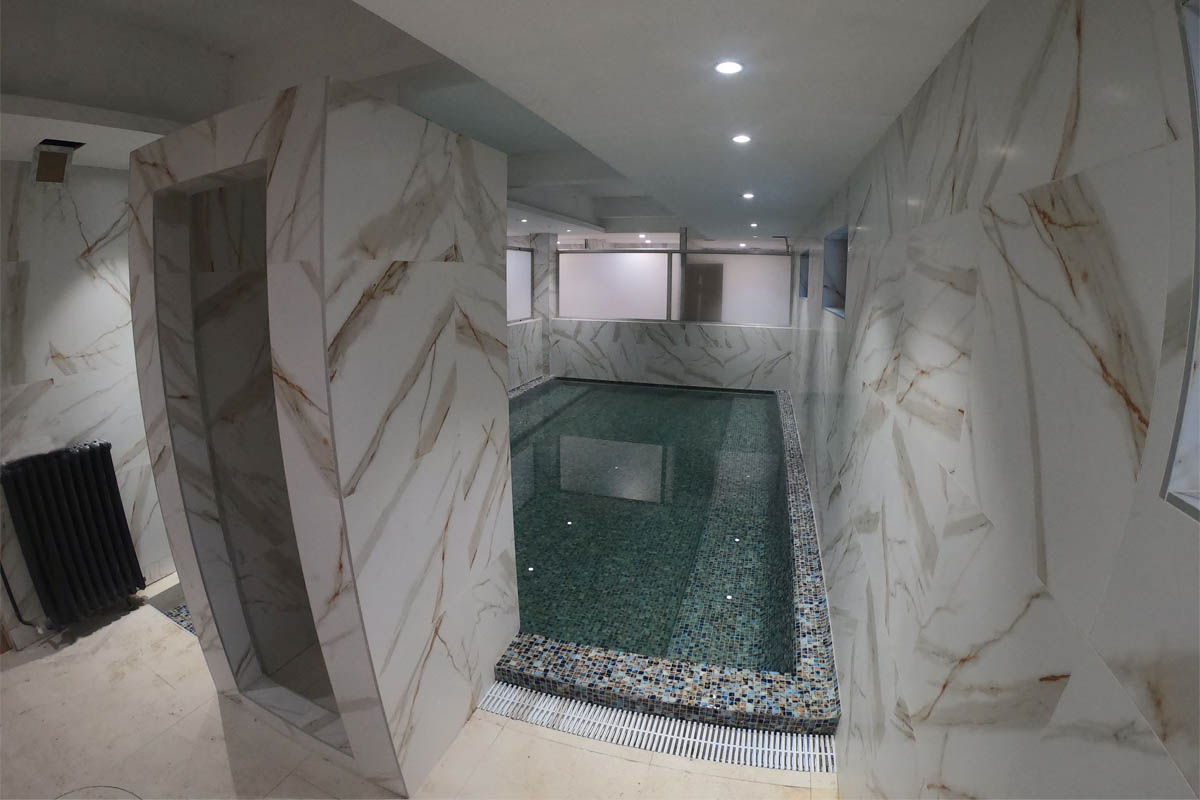 Mineral water pool